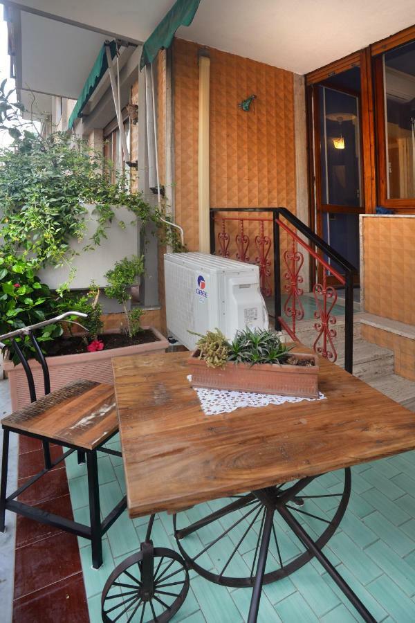 Donna Filomena Casa Vacanza Di Charme Salerno Exteriér fotografie