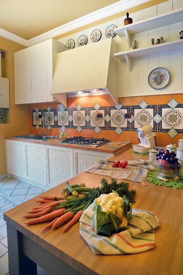 Donna Filomena Casa Vacanza Di Charme Salerno Exteriér fotografie
